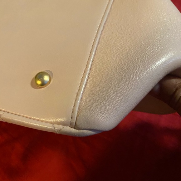 🚫SOLD🚫Authentic Chanel Timeless Petit Tote - Picture 16 of 16